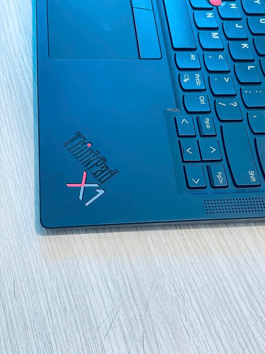 thinkpad x1 carbon gen 9 i5 16 256